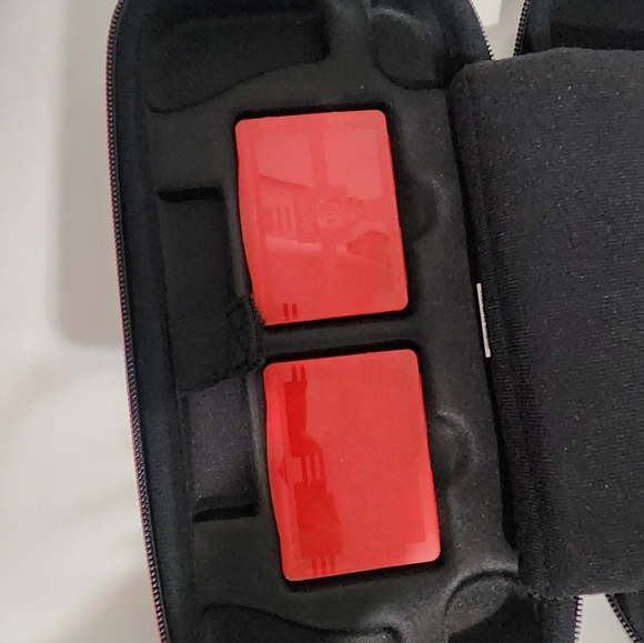 Nintendo Switch Bundle - Picture 3 of 10